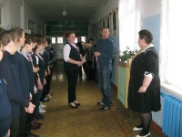 reg-school.ru/tula/volovo/dvorik_school/News/imag03.jpg