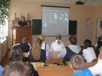 reg-school.ru/tula/volovo/dvorik_school/News/20140903_Evak_05.jpg