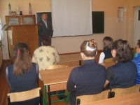 reg-school.ru/tula/volovo/dvorik_school/News/20140908_Electrobezop_01.jpg