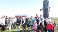 reg-school.ru/tula/volovo/dvorik_school/News2015/image00220150513miting.jpg